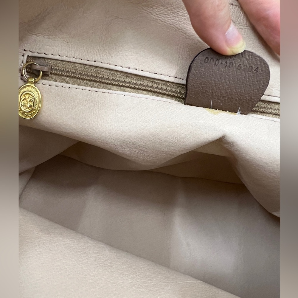 Gucci Vintage GG Supreme Monogram Domed Satchel Bag - Picture 9 of 11